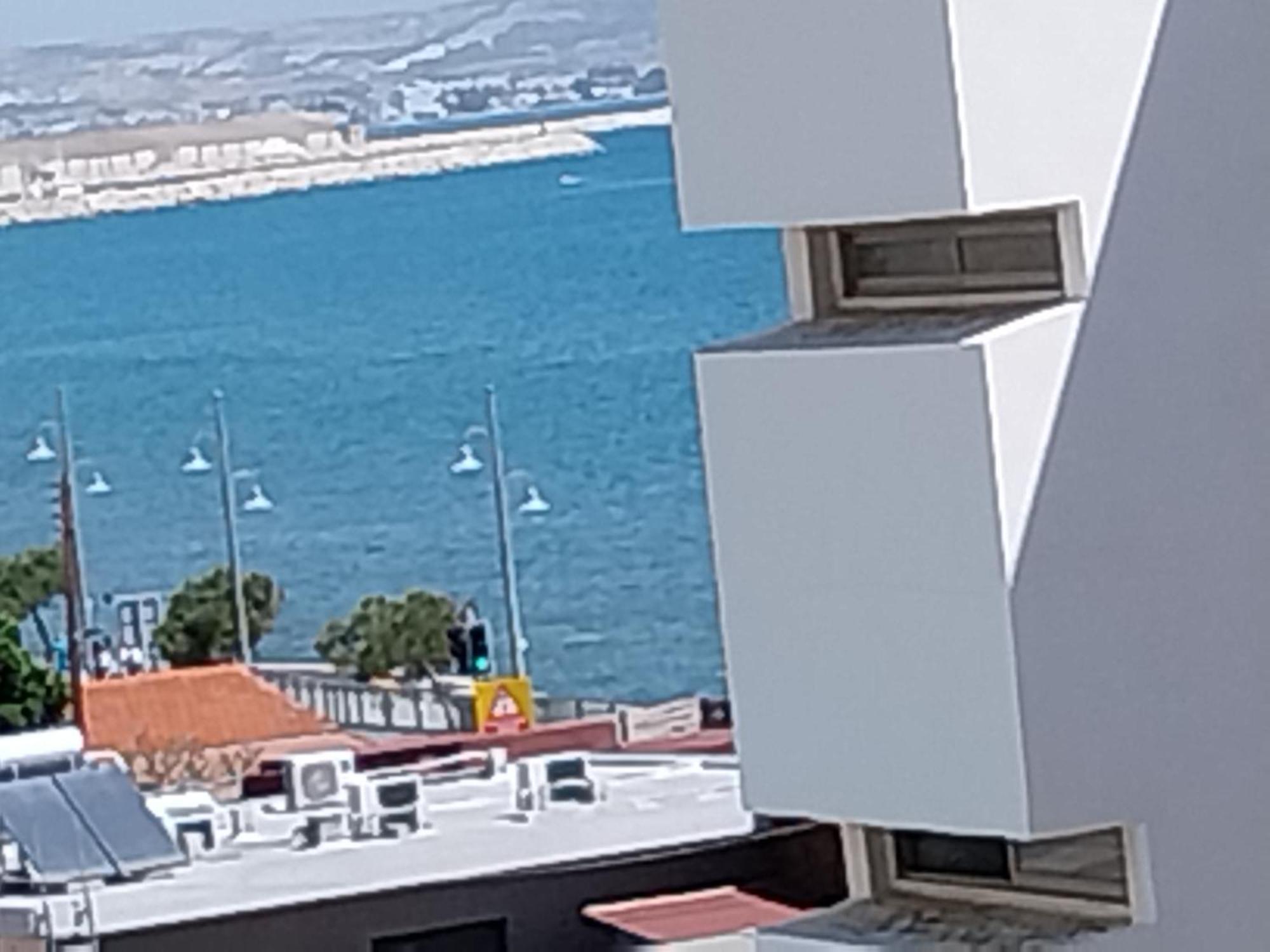 Mikis'S Seagate Studio Aprt. Larnaca Exteriör bild